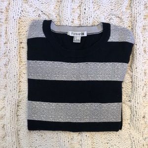 Forever 21 // Black & White Sweater